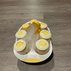 Madela Breast Milk storage Bottles